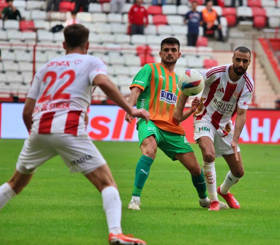 Trendyol Süper Lig: Antalyaspor: 2 - Alanyaspor: 1 (maç Sonucu)