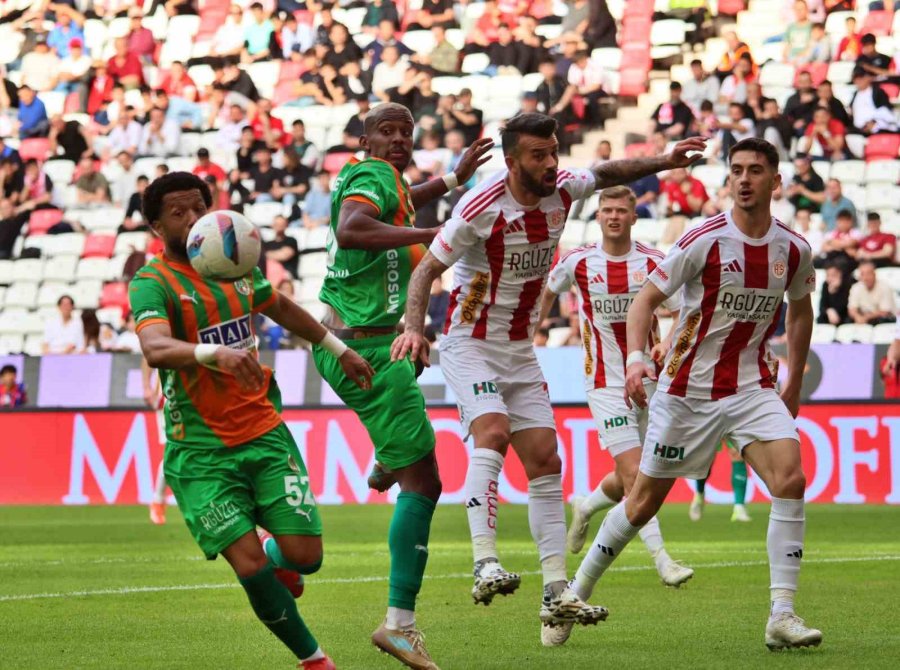 Trendyol Süper Lig: Antalyaspor: 2 - Alanyaspor: 1 (maç Sonucu)