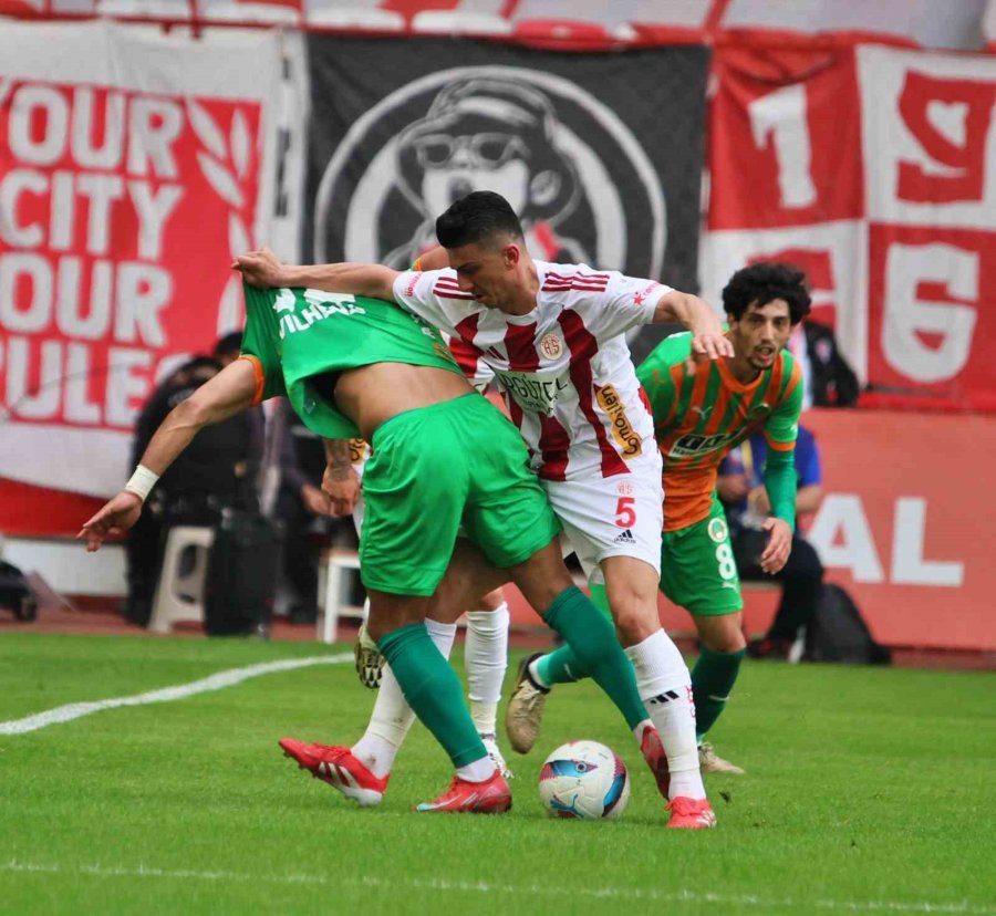 Trendyol Süper Lig: Antalyaspor: 2 - Alanyaspor: 1 (maç Sonucu)