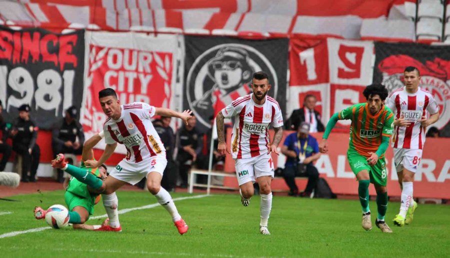 Trendyol Süper Lig: Antalyaspor: 2 - Alanyaspor: 1 (maç Sonucu)
