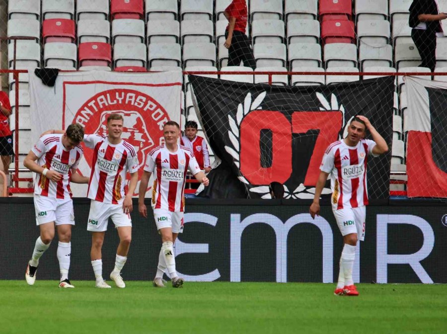 Trendyol Süper Lig: Antalyaspor: 2 - Alanyaspor: 1 (maç Sonucu)
