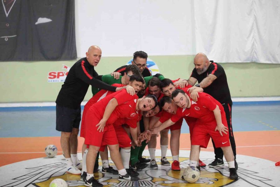 Down Futsal Milli Takımı, Üst Üste 3. Kez Avrupa Şampiyonu Olmak İstiyor