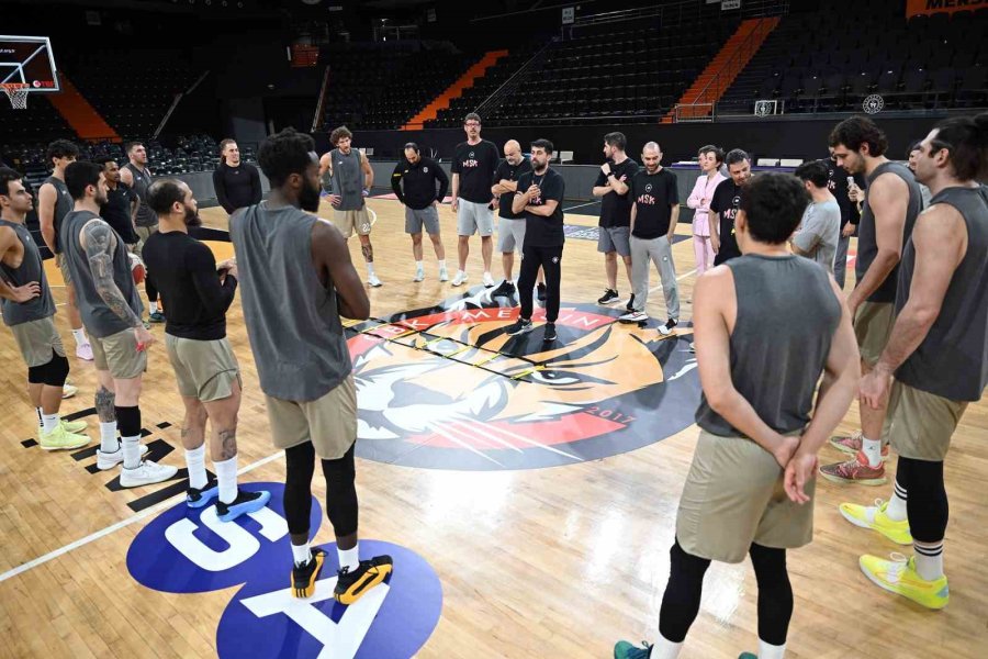 Msk, Fenerbahçe Maçı Hazırlıklarını Sürdürüyor