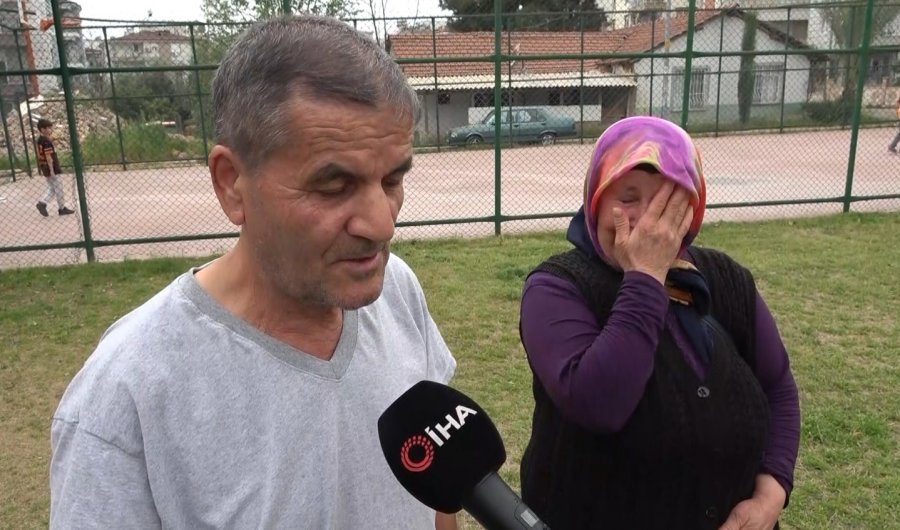 Dolandırıcılar Emekli Maaşıyla 5 Kişiye Bakan Adamın Bayramını Zehir Etti