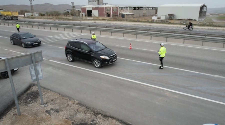 Konya’nın 824 Kilometrelik 7 Şehirler Arası Kara Yolunda Kazalara Karşı Bayram Önlemi