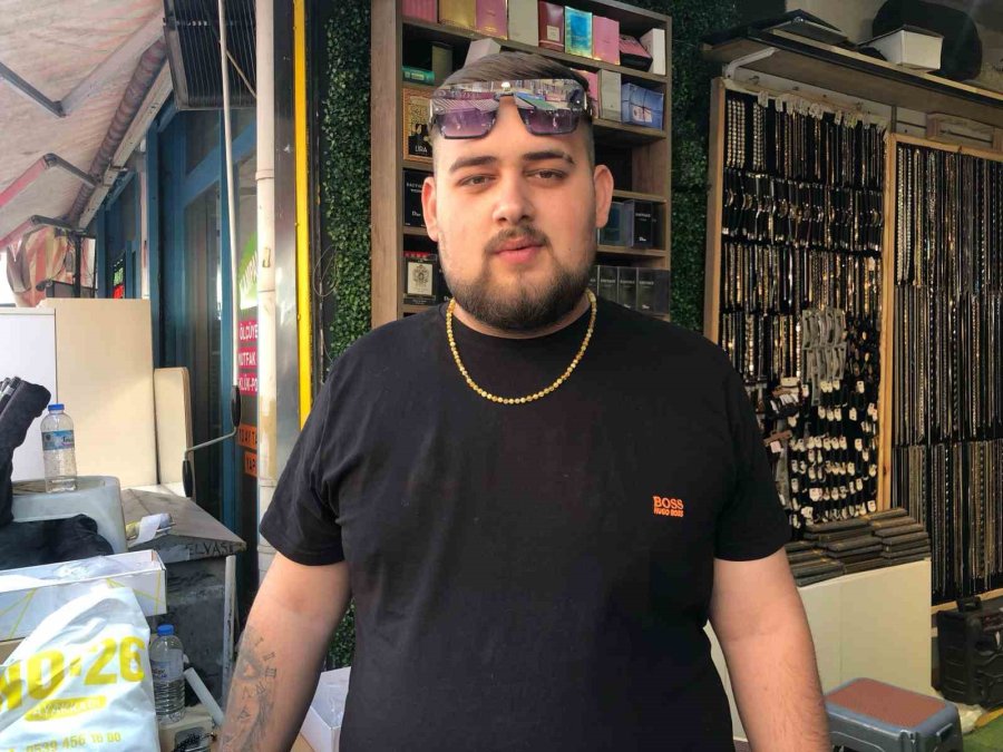 Bayram Yoğunluğu Esnafın Yüzünü Güldürdü