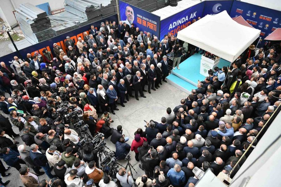 Büyükkılıç, Geleneksel Teşkilat Bayramlaşma Programına Katıldı