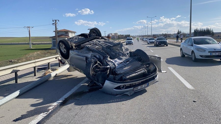 Kulu’da Takla Atan Otomobilin Sürücüsü Ağır Yaralandı