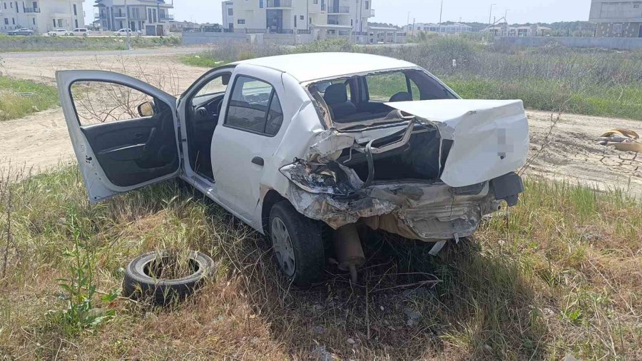 İki Araç Çarpıştı, Sürücüler Hastaneye Gitmedi