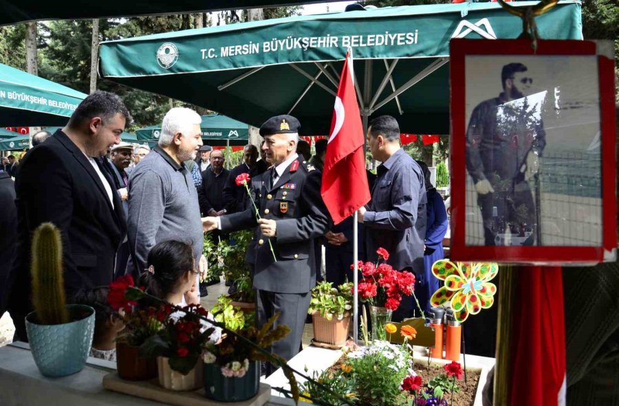 Mersin’de Şehitler Unutulmadı