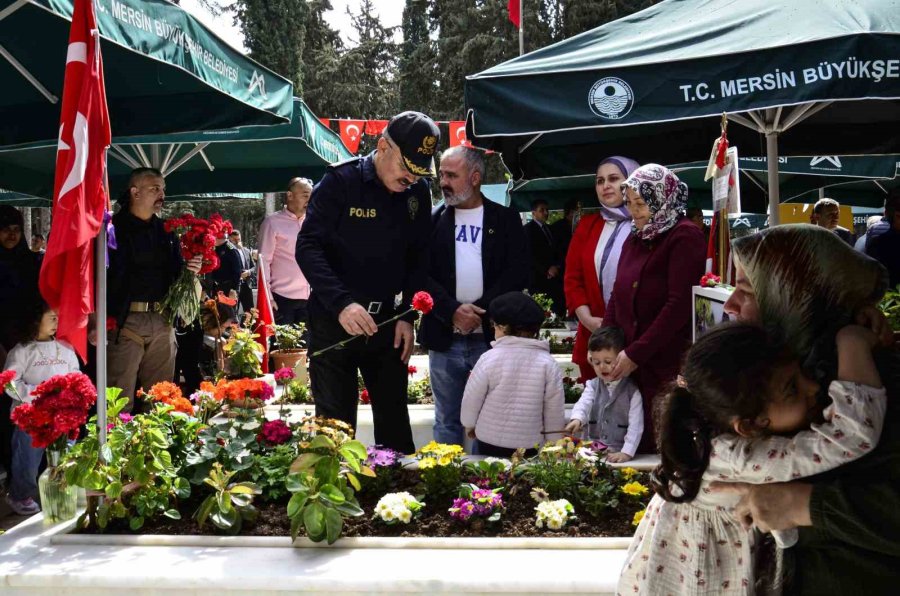 Mersin’de Şehitler Unutulmadı
