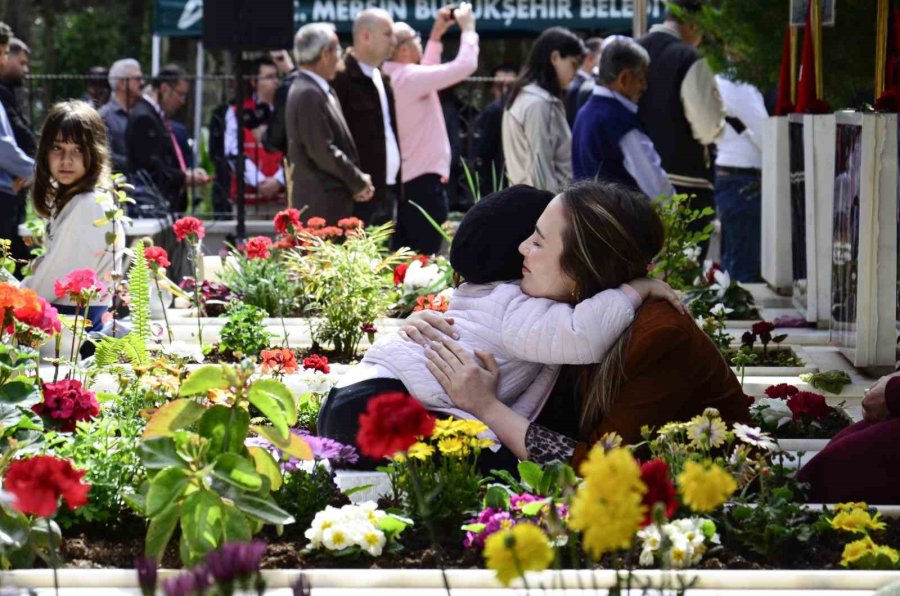 Mersin’de Şehitler Unutulmadı