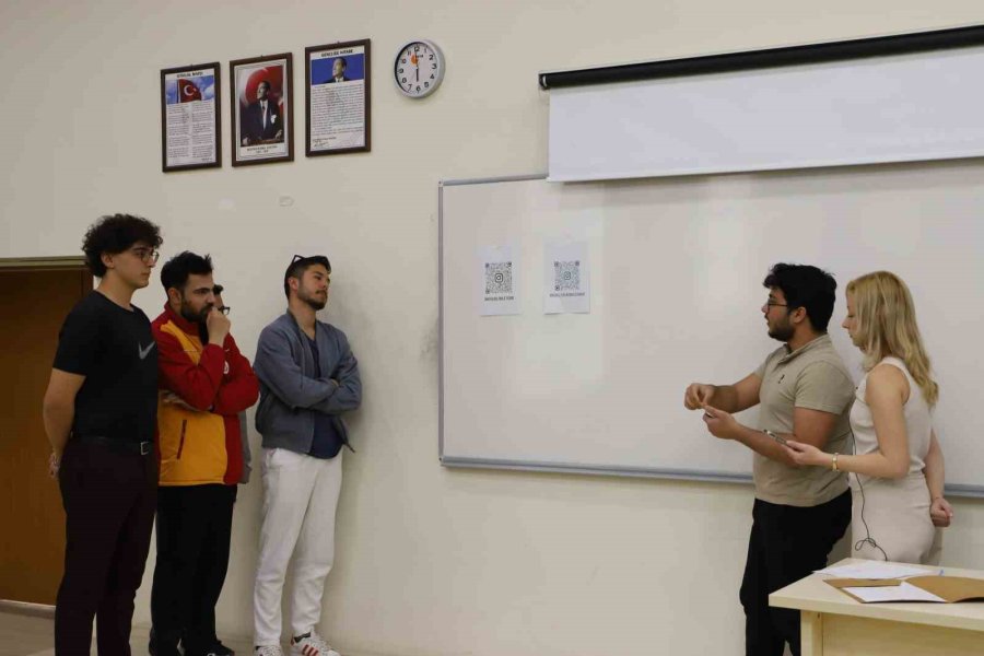 Nöhü Öğrencilerinden Bilgi Ve Eğlenceyi Bir Araya Getiren Etkinlik