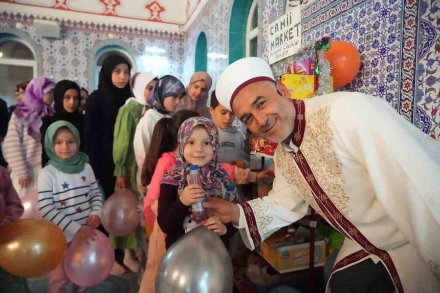 ’cami Market’ Projesiyle Çocuklara Cami Sevdiriliyor