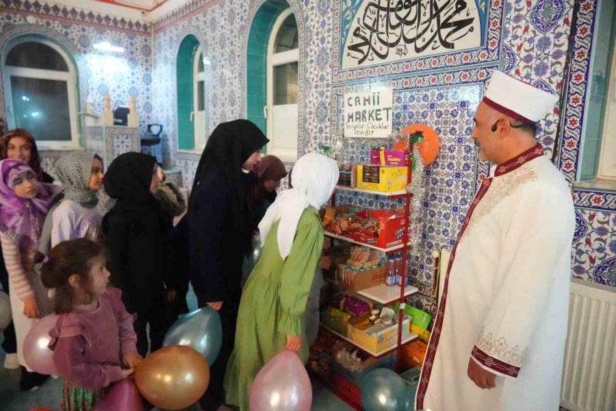 ’cami Market’ Projesiyle Çocuklara Cami Sevdiriliyor