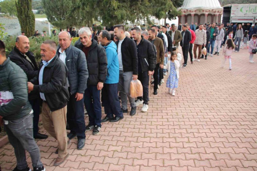 150 Yıllık Gelenek, Bayram Coşkusunu Şekere Dönüştürüyor