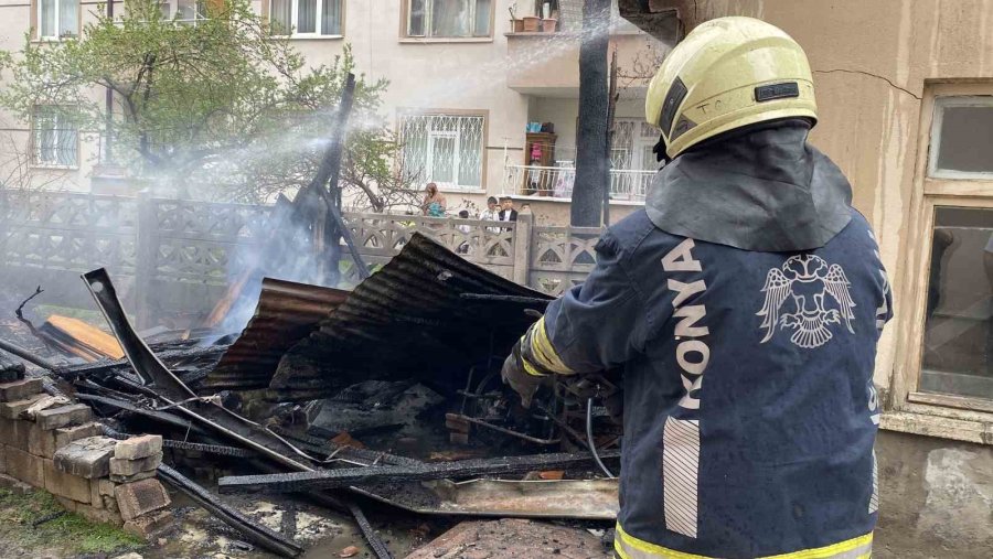 Konya’da Çocukların Attığı Torpil Yangına Sebep Oldu