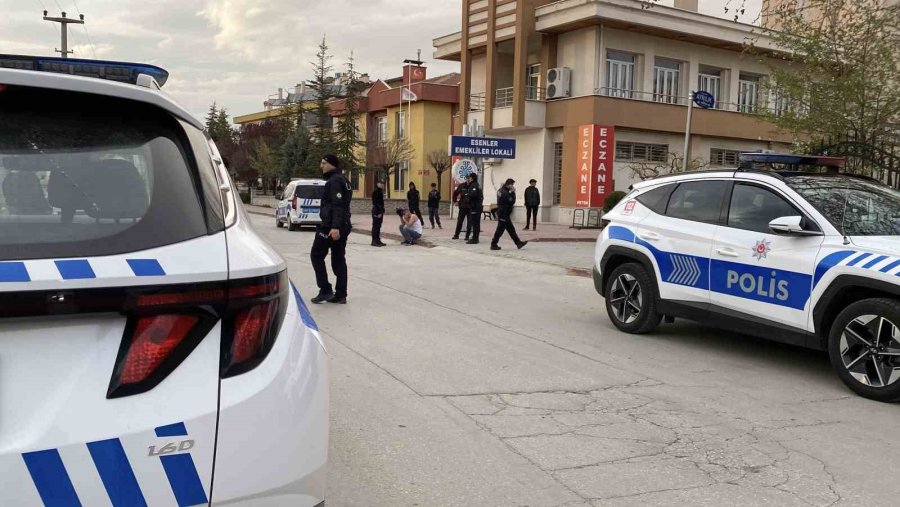 Konya’da Karı-koca Arasındaki Kavgaya Aileler De Dahil Oldu, Yumruklar Havada Uçuştu: 4 Yaralı