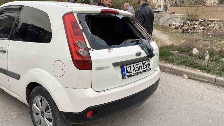 Konya’da Karı-koca Arasındaki Kavgaya Aileler De Dahil Oldu, Yumruklar Havada Uçuştu: 4 Yaralı