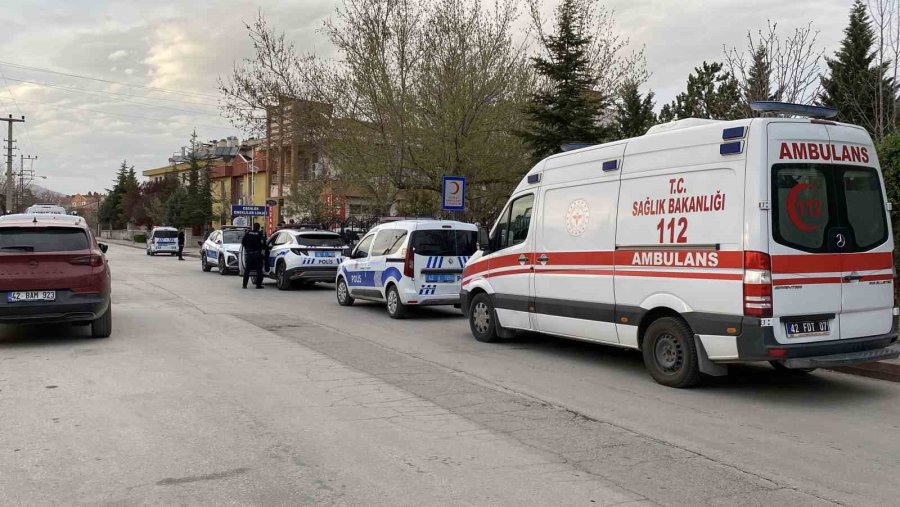 Konya’da Karı-koca Arasındaki Kavgaya Aileler De Dahil Oldu, Yumruklar Havada Uçuştu: 4 Yaralı