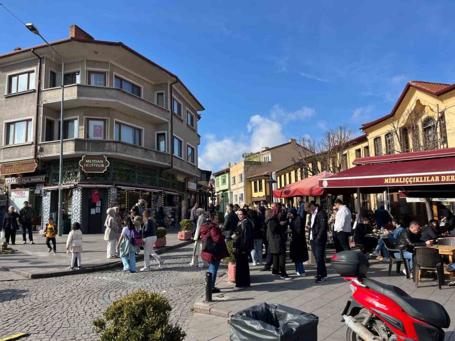 Odunpazarı’nda Bayramın İkinci Gününde De Turist Yoğunluğu Devam Ediyor