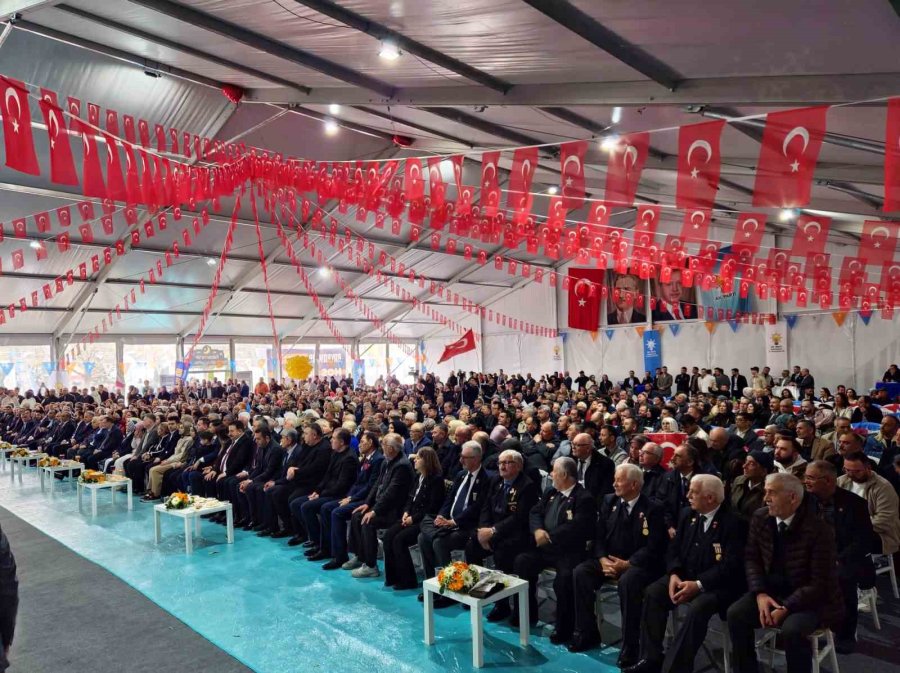 Ak Parti Eskişehir’de Bayramlaşma Programı Düzenledi