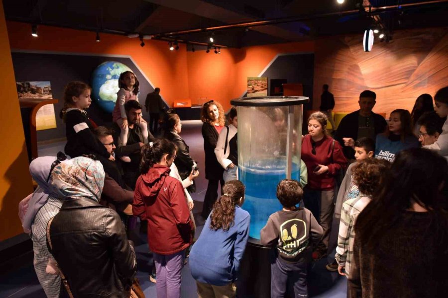 Bilimin Müzesi Kepez’de