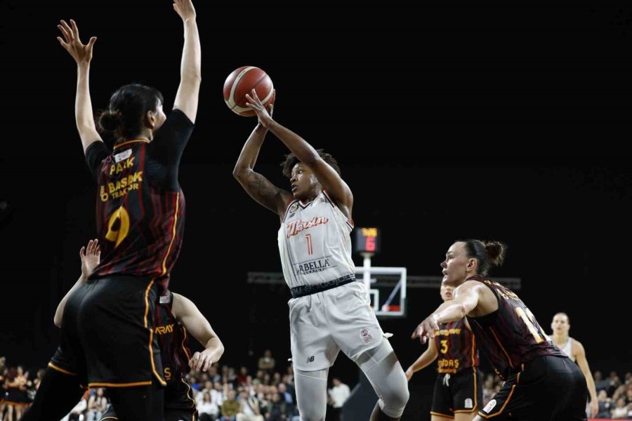 Kadınlar Basketbol Süper Ligi: Çbk Mersin: 83 - Galatasaray: 78