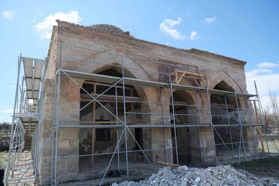 Başkan Dökmeci: "kendi Öz Kaynaklarımızla Yapıyoruz"