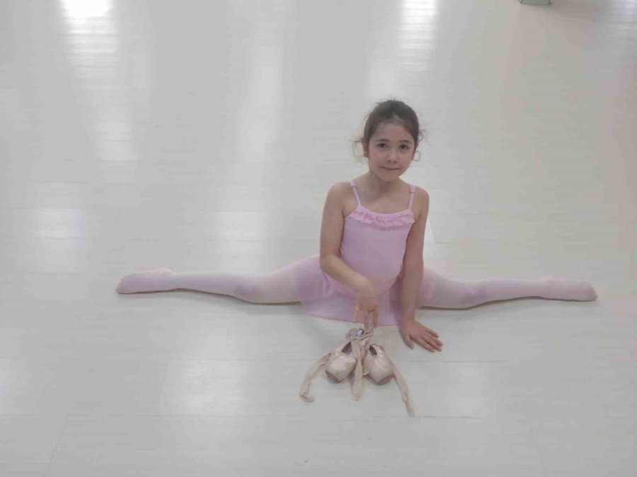 Odunpazarı Belediyesi Bale Eğitimleri Devam Ediyor