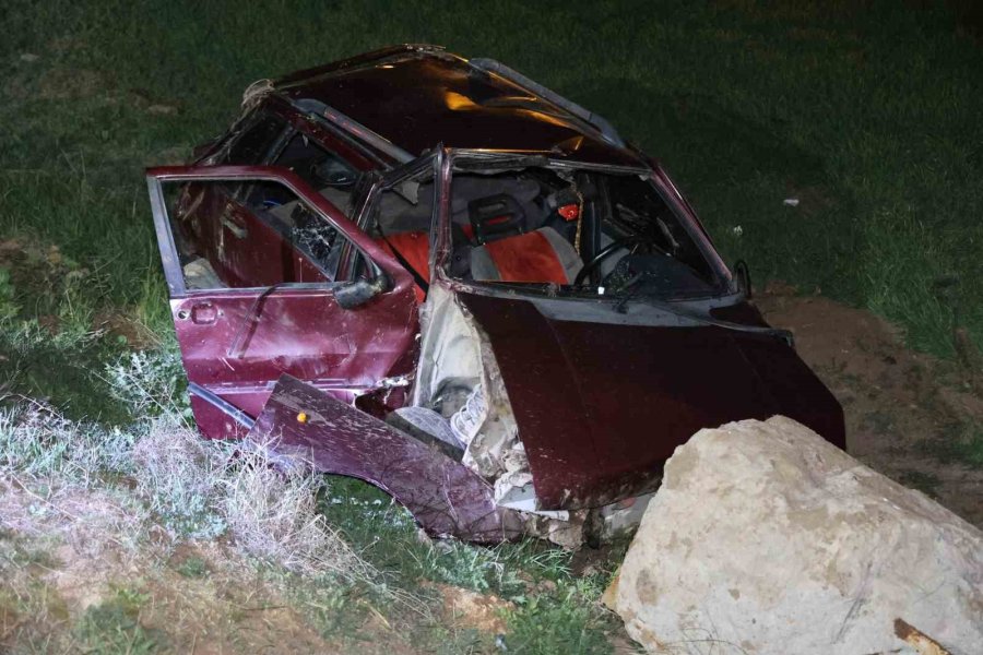 Alkollü Olarak Trafiğe Çıktı, Şarampole Yuvarlandı