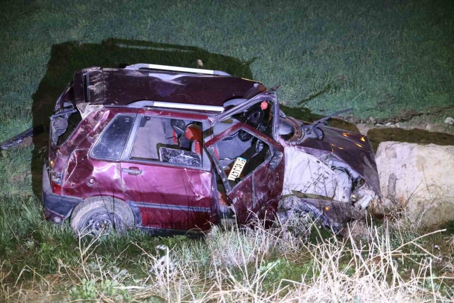 Alkollü Olarak Trafiğe Çıktı, Şarampole Yuvarlandı