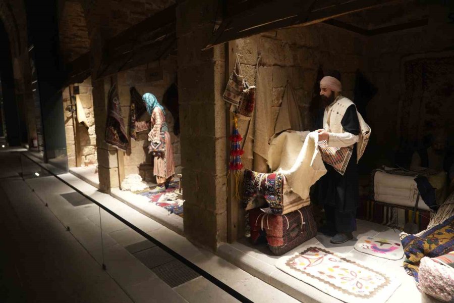 5 Asırlık Bedesten Niğde’nin Kültürel Turizmine Katkı Sağlıyor