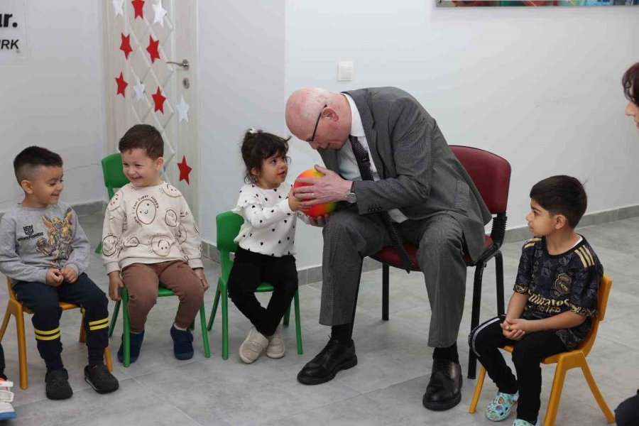 Odunpazarı Belediyesi’nden 2 Nisan Dünya Otizm Farkındalık Günü’ne Özel Anlamlı Etkinlik