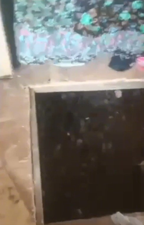 2 Yıldır Aranan Firarı Yatak Odasının Altına Kazdığı Tünelde Yakalandı