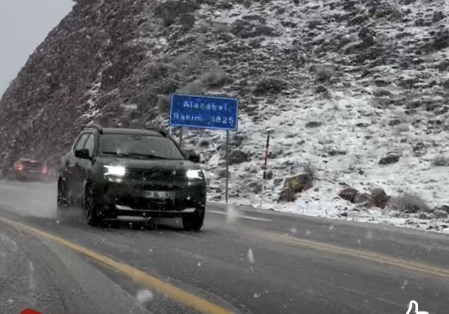 Antalya’ya Nisan Ayında Kar Süprizi