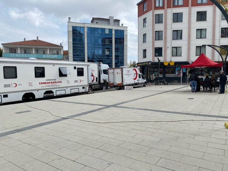 Kulu’da Kızılay Kan Alımına Başladı