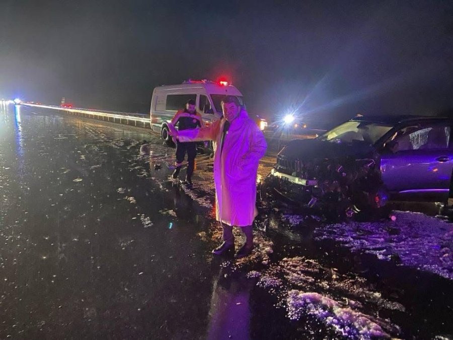 Aksaray’da 12 Aracın Karıştığı Zincirleme Kaza: 10 Yaralı