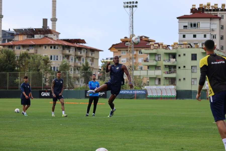 Alanyaspor, Bodrum Fk Maçı Hazırlıklarını Tamamladı