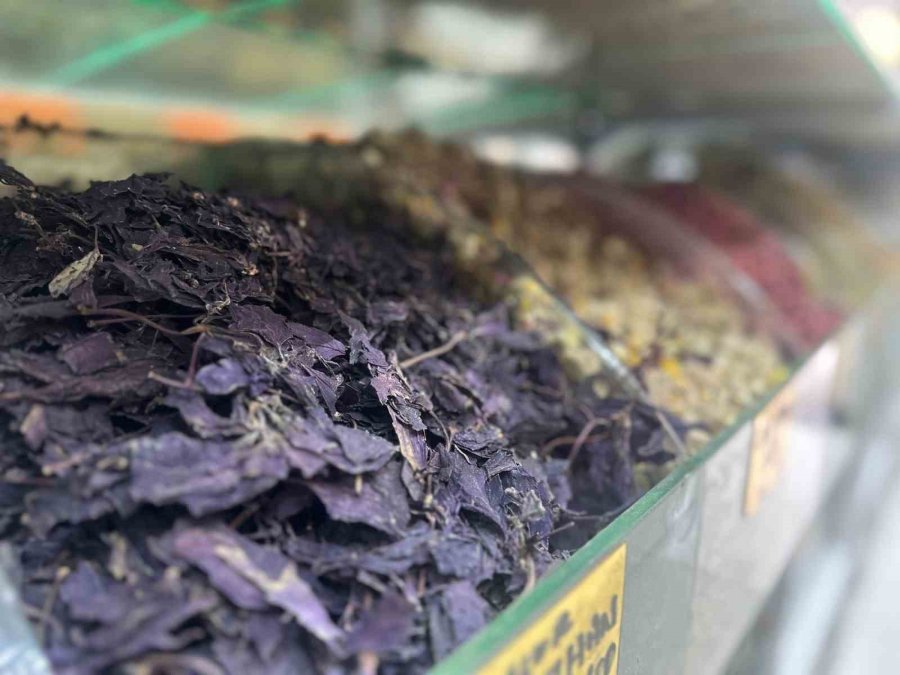 Bahar Alerjilerine Bitkisel Çözüm