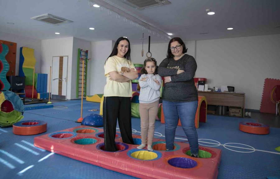 Mersin’de Özel Çocuklara ’sportif Beceri Ve Koordinasyon Eğitimi’