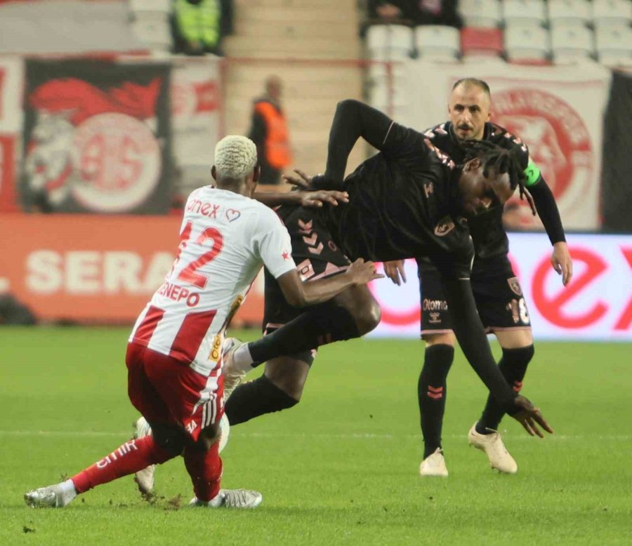 Trendyol Süper Lig: Antalyaspor: 2 - Samsunspor: 1 (maç Sonucu)