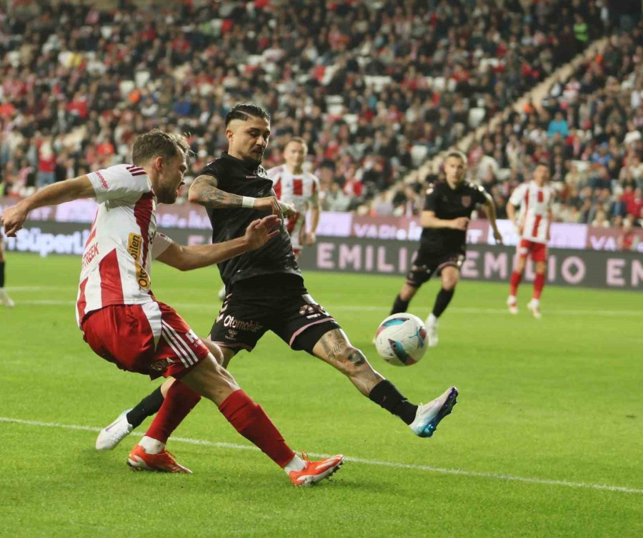 Trendyol Süper Lig: Antalyaspor: 1 - Samsunspor: 0 (ilk Yarı)