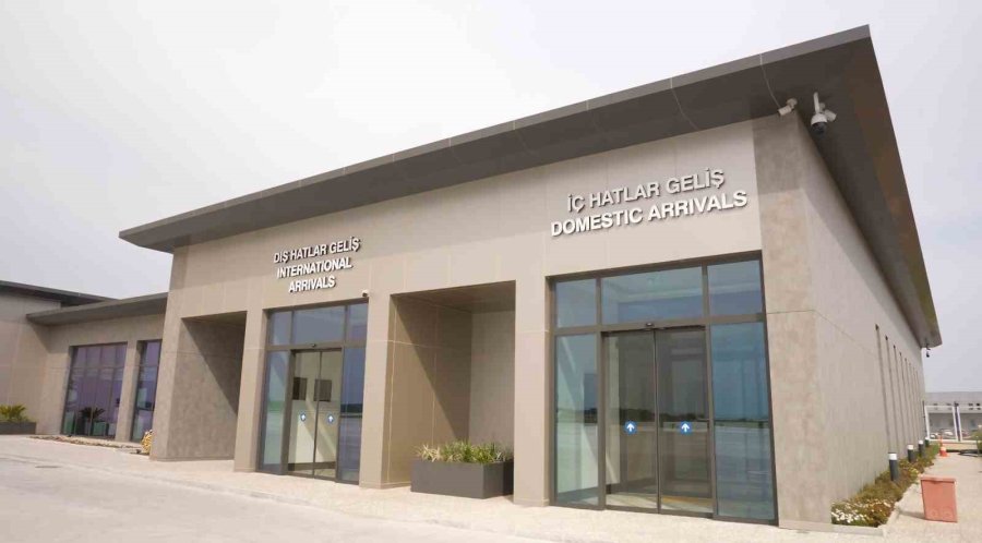 Antalya Havalimanı’nın Kapasitesi 35 Milyon Yolcudan 82 Milyona Çıkıyor
