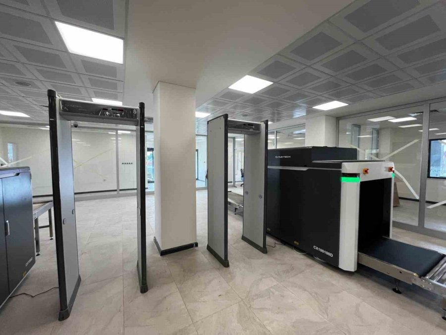 Antalya Havalimanı’nın Kapasitesi 35 Milyon Yolcudan 82 Milyona Çıkıyor