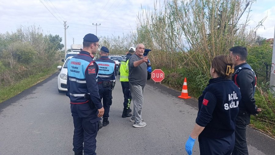 Kaza Yapan Alkollü Sürücü Hakaret Ve Küfür Yağdırdı
