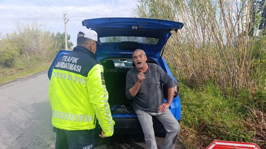 Kaza Yapan Alkollü Sürücü Hakaret Ve Küfür Yağdırdı