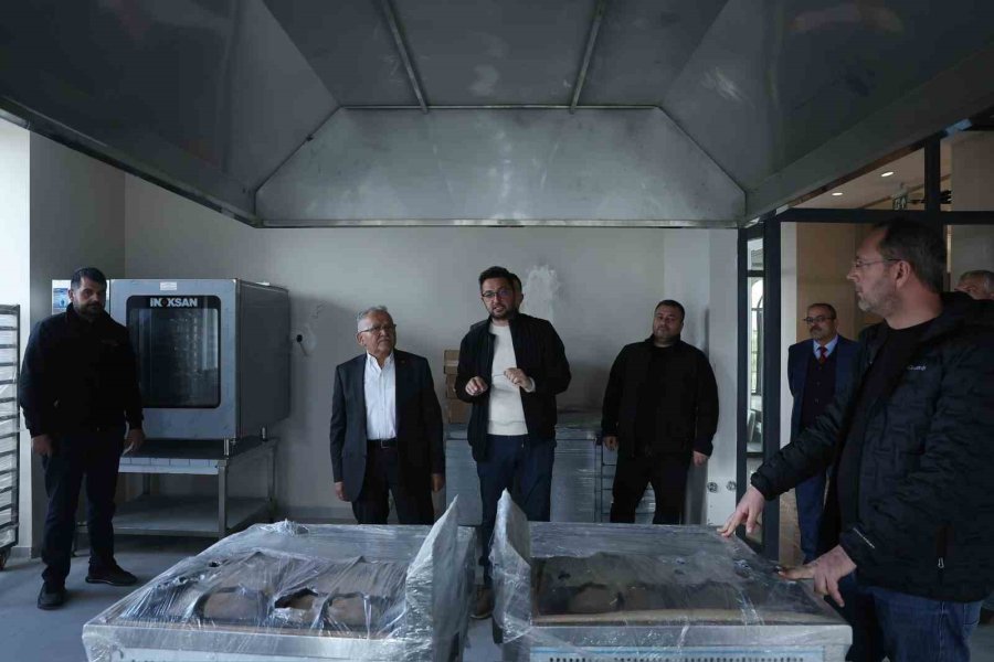 Başkan Büyükkılıç, Mutfak Sanatları Merkezi’ni İnceledi