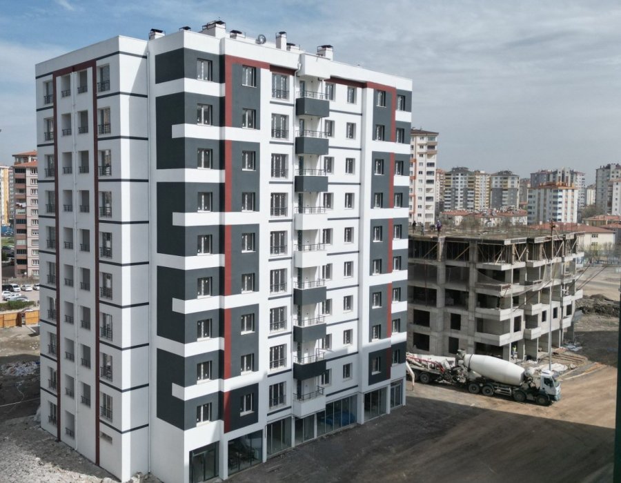 Küçükali 2. Etap Kentsel Dönüşüm Hızla Yükseliyor