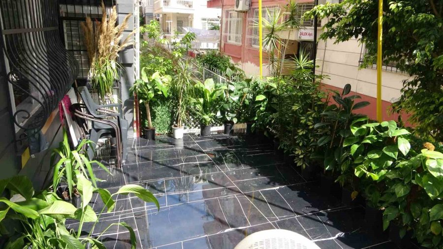 Mersin’de İlginç Hırsızlık: Kadın Beğendi Erkek Çaldı